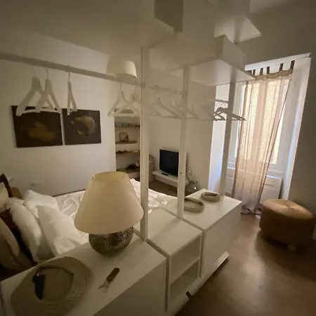 Casa Antico Borgo Di *