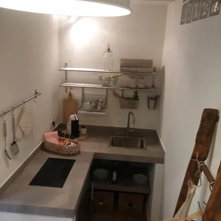 דירה Casa Antico Borgo Di ורנה